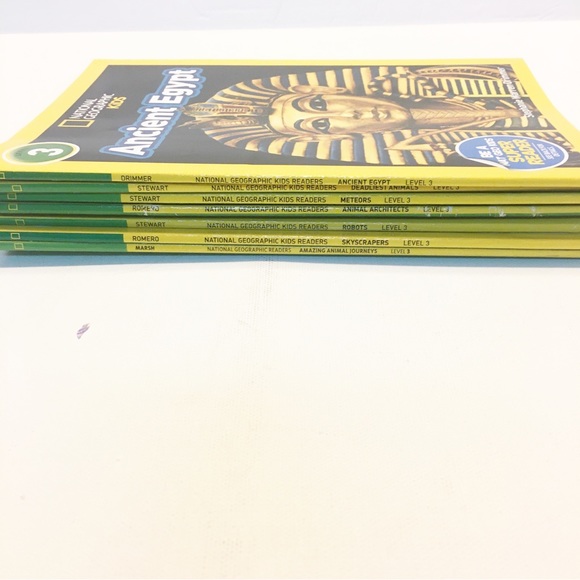 National Geographic Book Lot of 7  Level 3 - Picture 7 of 7